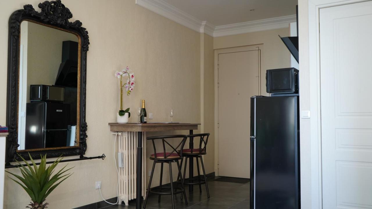 Cozy Studio With A Sea View Nizza Exterior foto